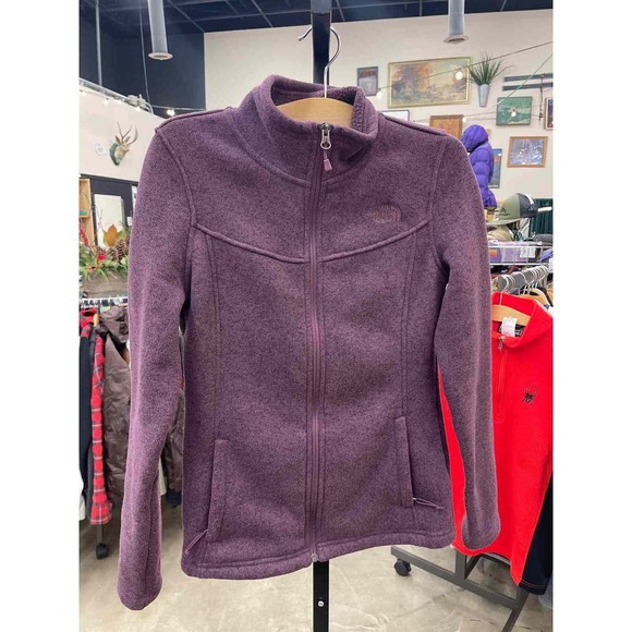 North Face Jackets & Blazers - North Face Small Maroon Women's Winter Jacket
